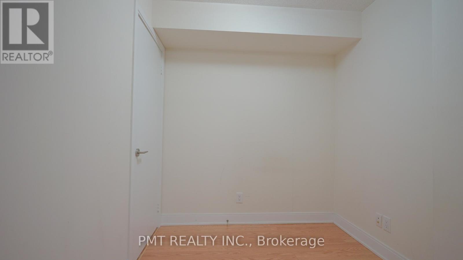 3925 - 135 Village Green Square, Toronto, Ontario  M1S 0G4 - Photo 16 - E13148286