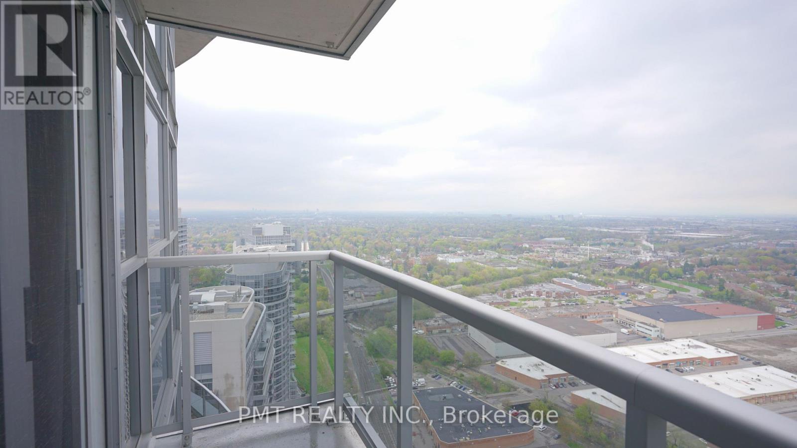 3925 - 135 Village Green Square, Toronto, Ontario  M1S 0G4 - Photo 19 - E13148286