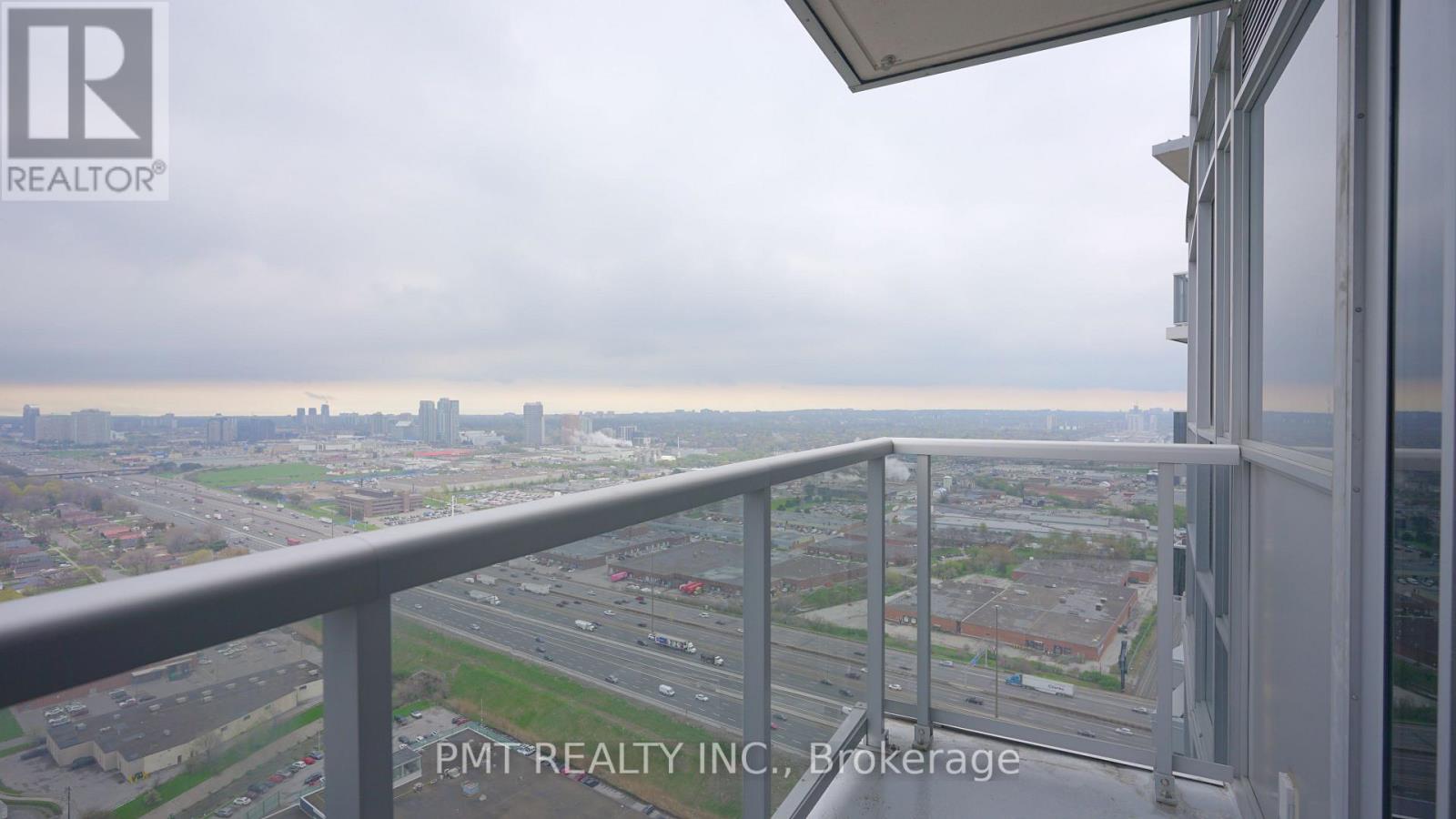 3925 - 135 Village Green Square, Toronto, Ontario  M1S 0G4 - Photo 20 - E13148286