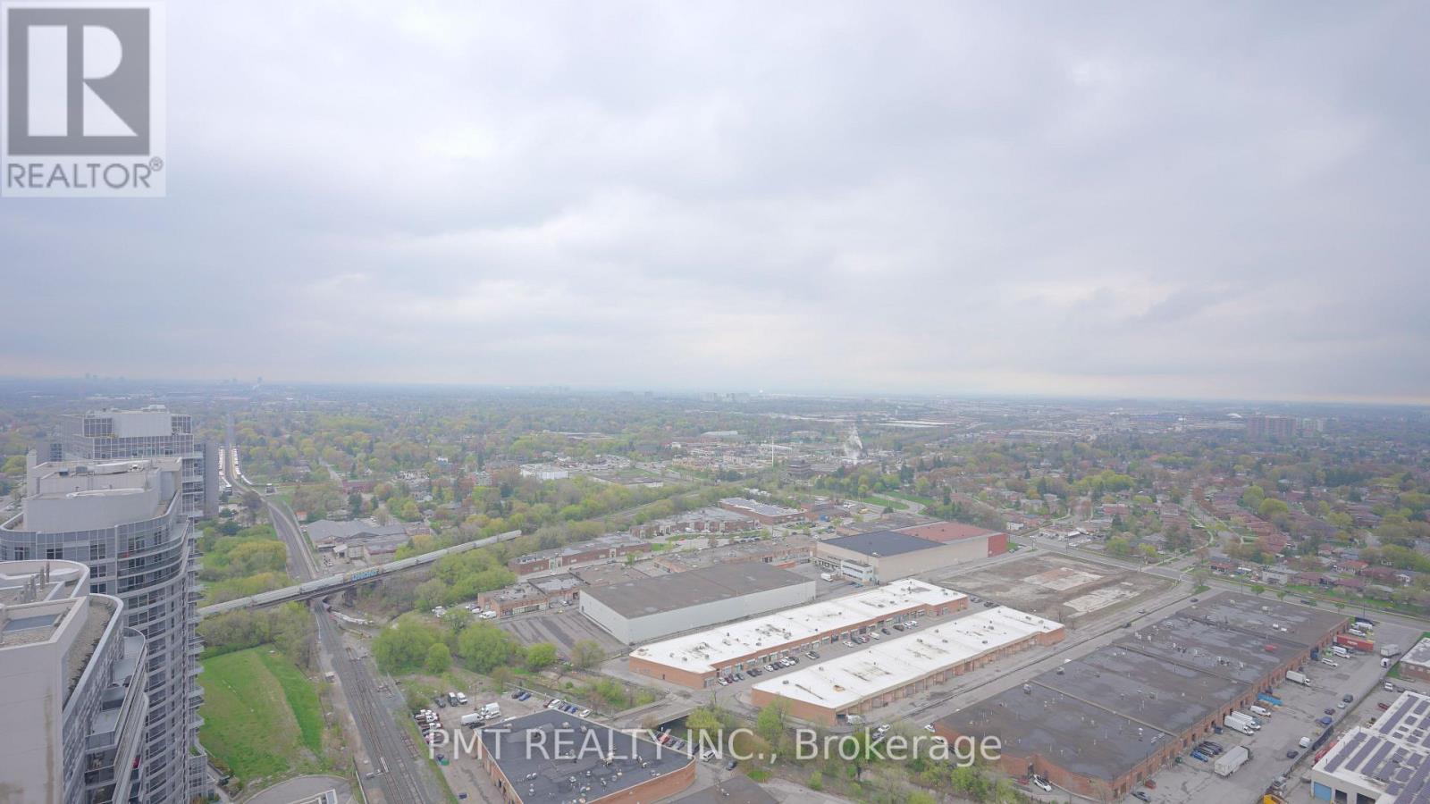 3925 - 135 Village Green Square, Toronto, Ontario  M1S 0G4 - Photo 21 - E13148286