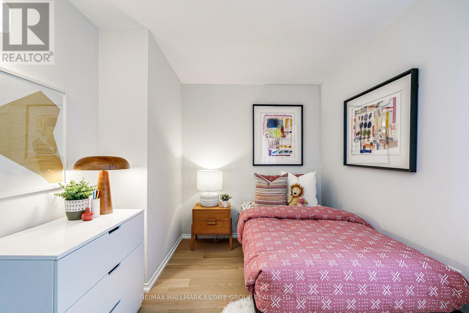 14 Austin Avenue, Toronto, Ontario  M4M 1V6 - Photo 29 - E13148508