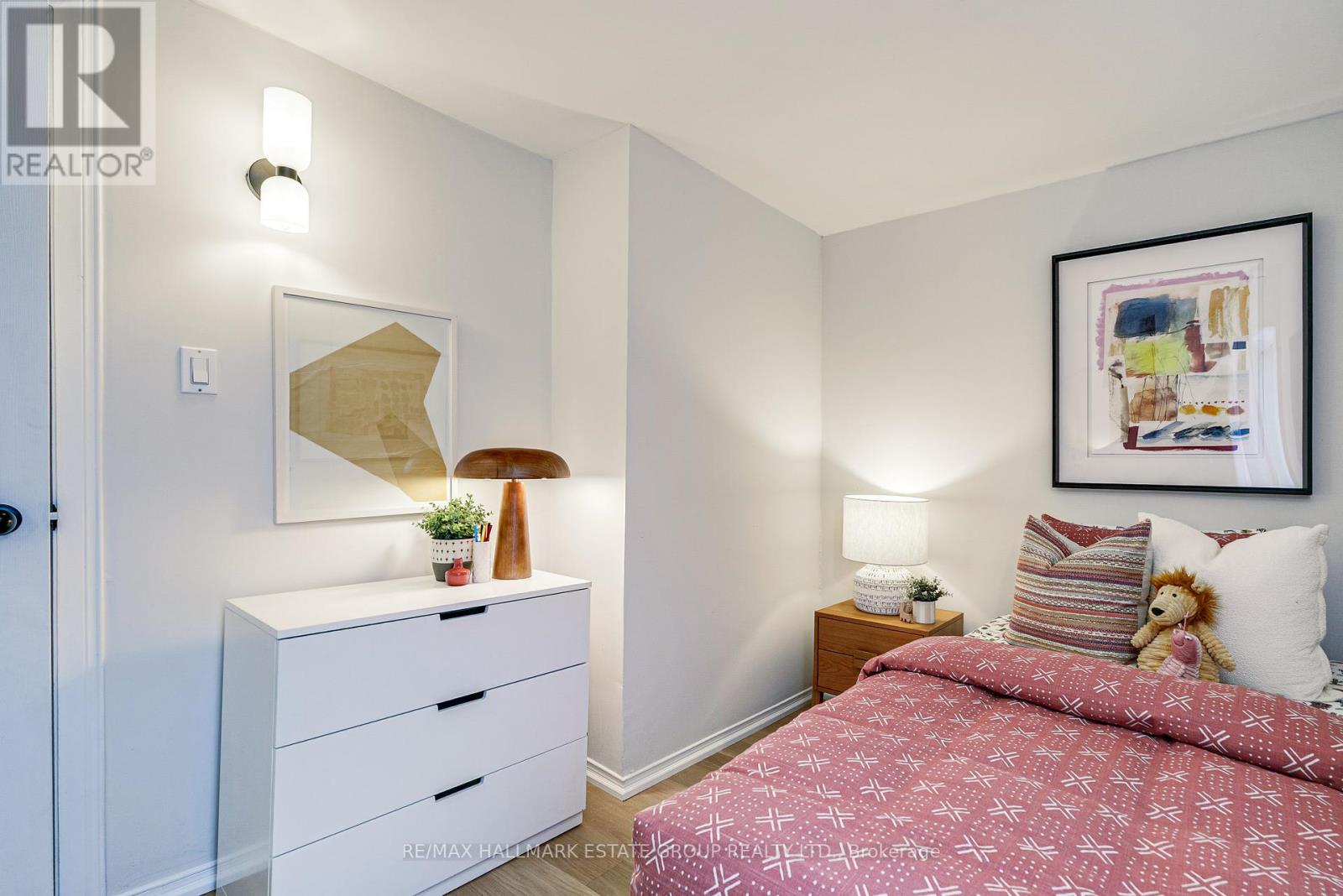 14 Austin Avenue, Toronto, Ontario  M4M 1V6 - Photo 30 - E13148508