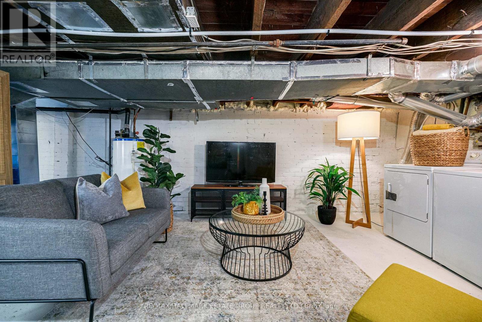 14 Austin Avenue, Toronto, Ontario  M4M 1V6 - Photo 34 - E13148508