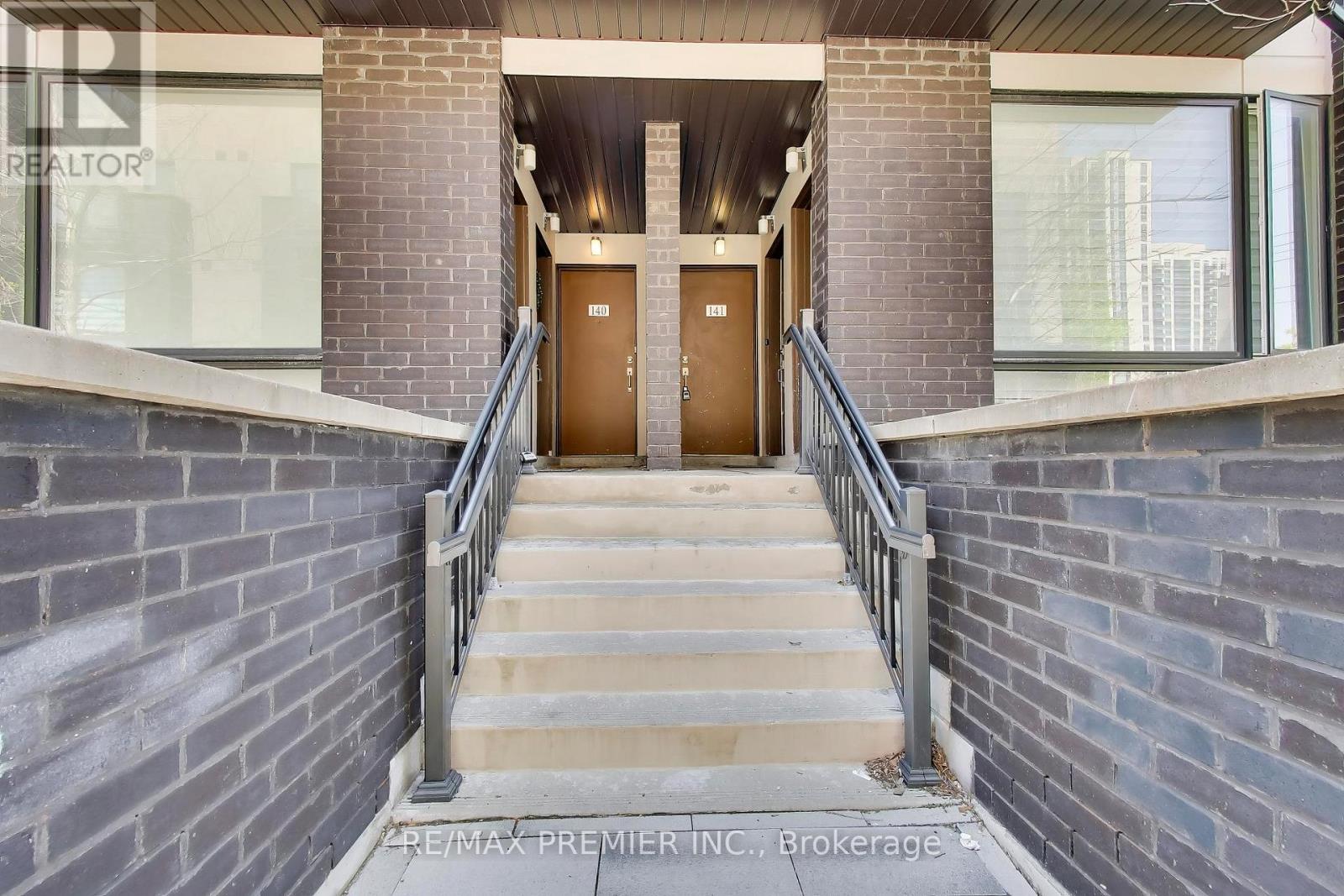 141 - 34 Fieldway Road, Toronto, Ontario  M8Z 3L2 - Photo 5 - W12906424