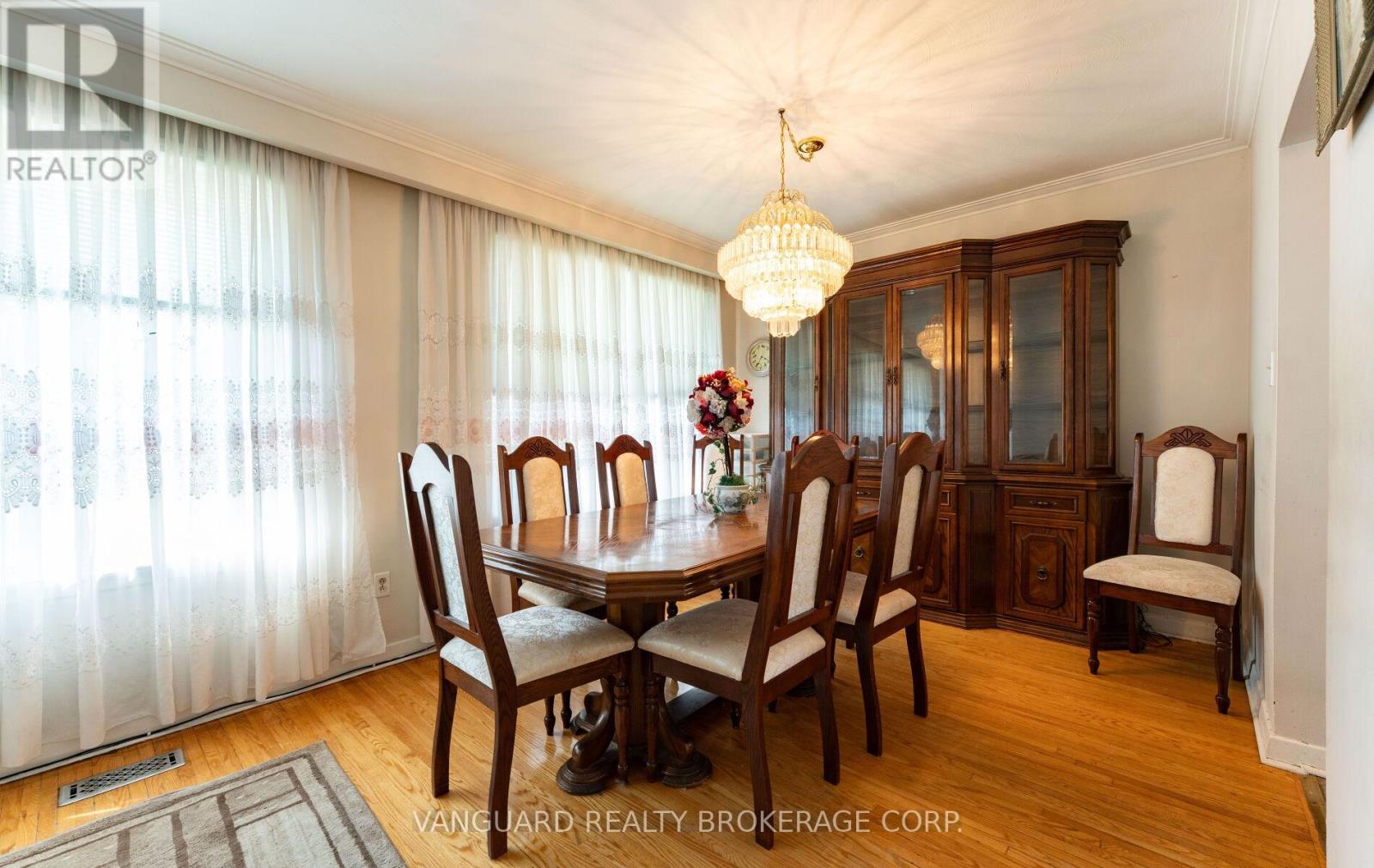182 Dixon Road, Toronto, Ontario  M9P 2L8 - Photo 14 - W13144198