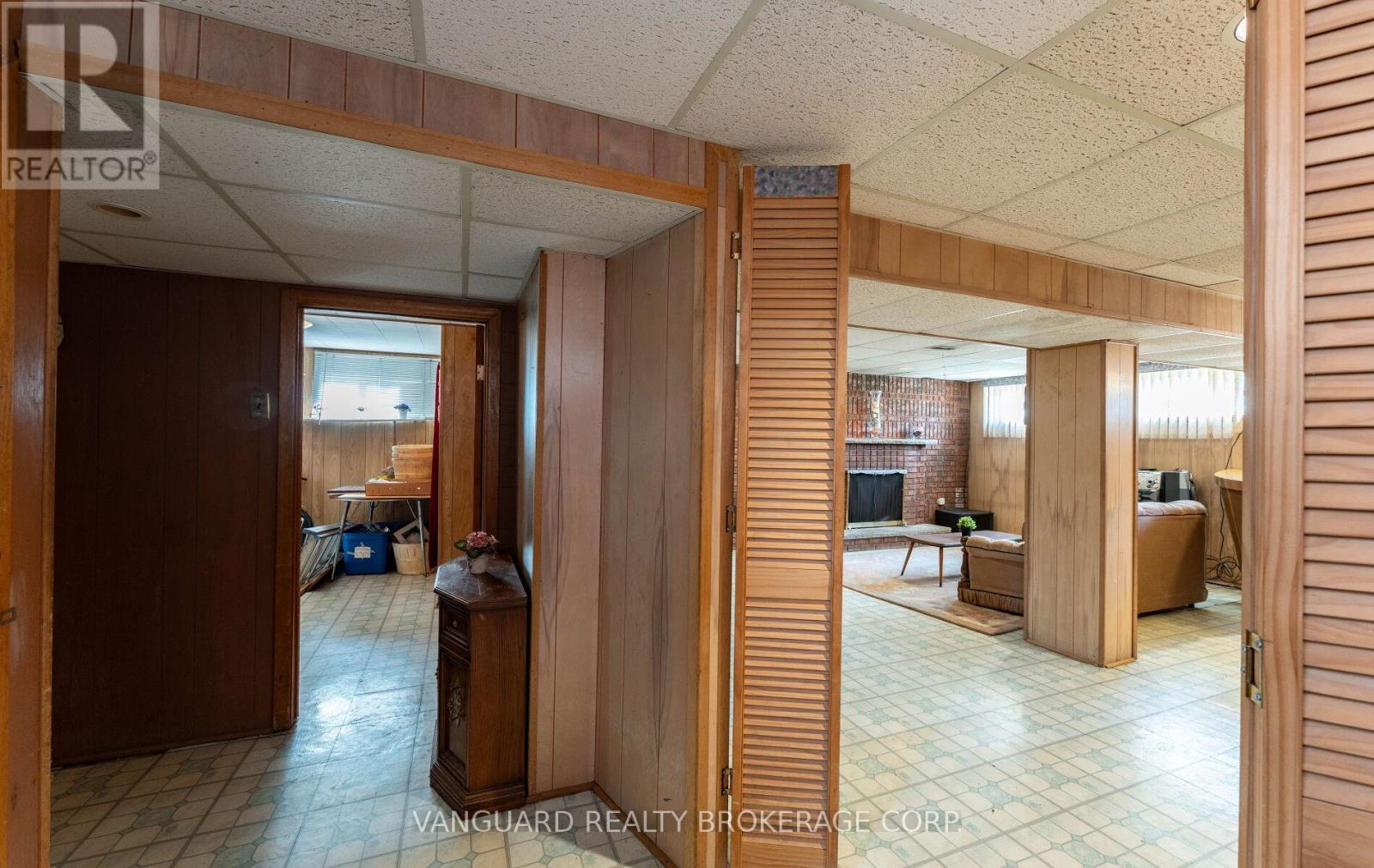 182 Dixon Road, Toronto, Ontario  M9P 2L8 - Photo 26 - W13144198