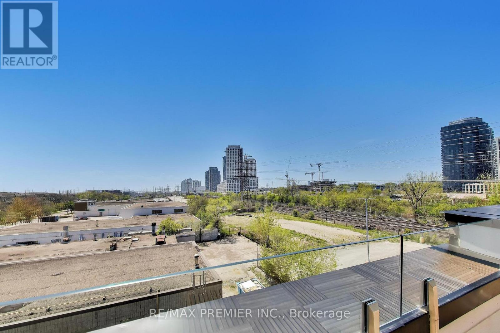 141 - 34 Fieldway Road, Toronto, Ontario  M8Z 3L2 - Photo 32 - W12906424