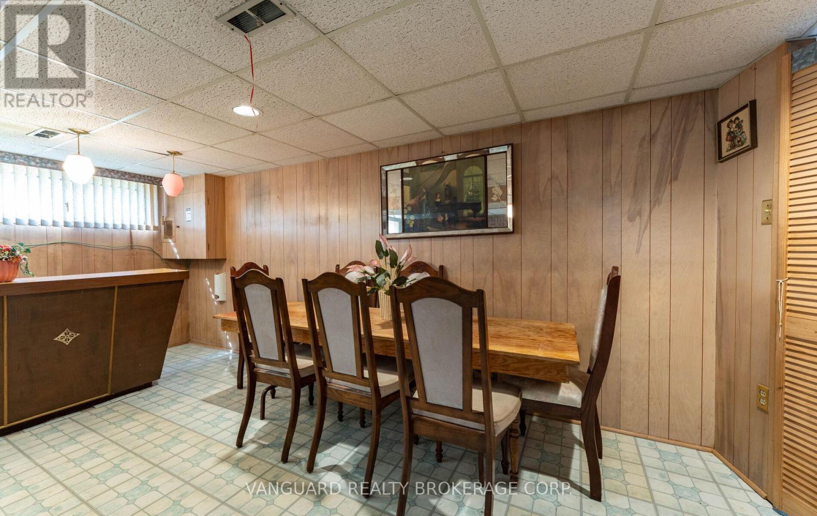 182 Dixon Road, Toronto, Ontario  M9P 2L8 - Photo 31 - W13144198