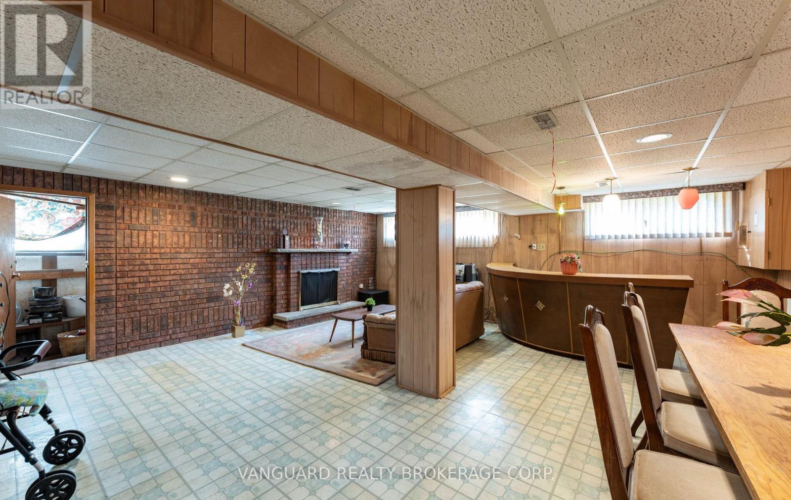 182 Dixon Road, Toronto, Ontario  M9P 2L8 - Photo 28 - W13144198