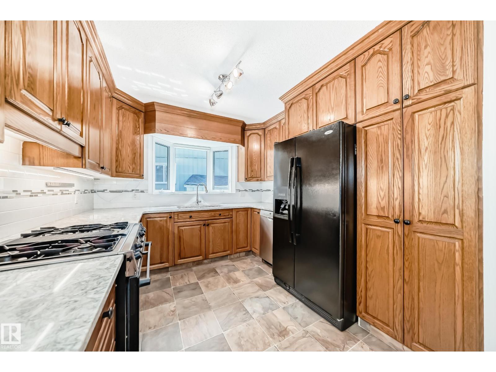 79 Broadview Cr, St. Albert, Alberta  T8N 0B1 - Photo 10 - E4488720