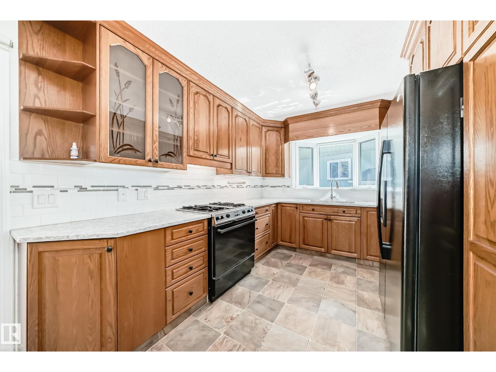 79 Broadview Cr, St. Albert, Alberta  T8N 0B1 - Photo 9 - E4488720