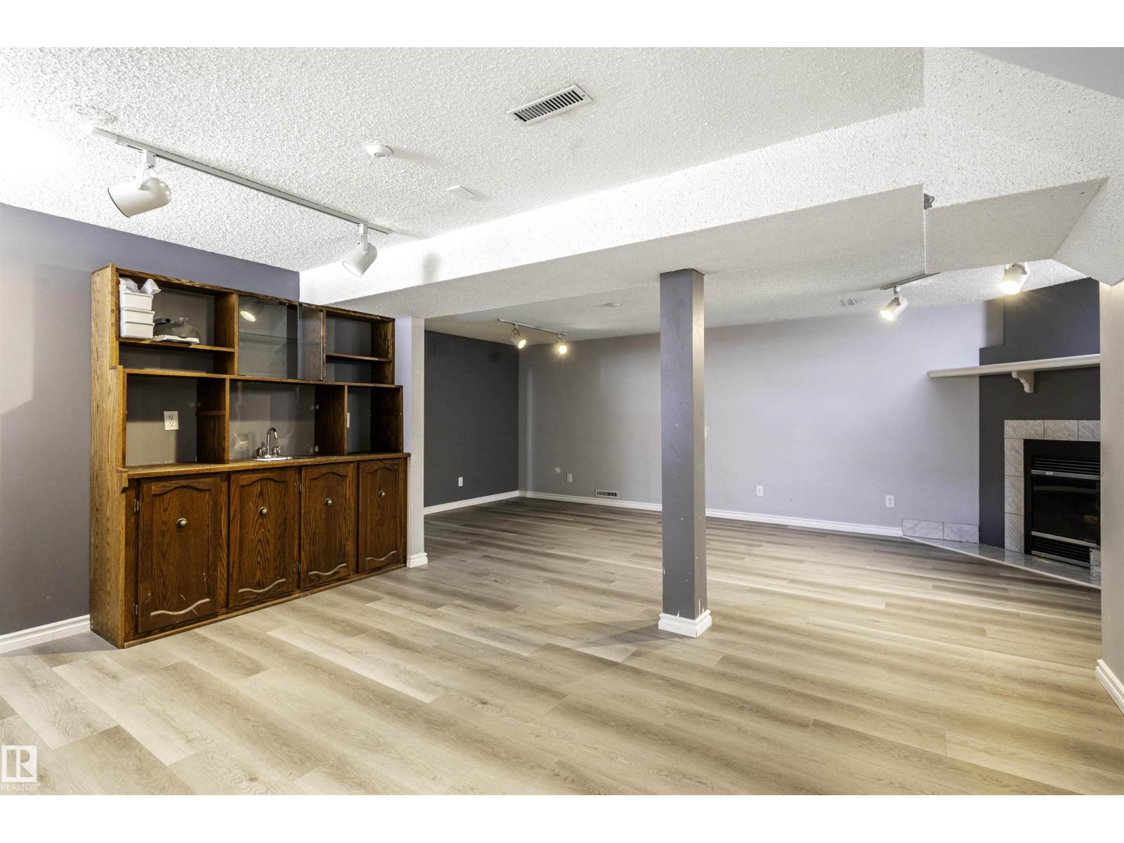 9331 52 St Nw, Edmonton, Alberta  T6B 1G5 - Photo 32 - E4488722