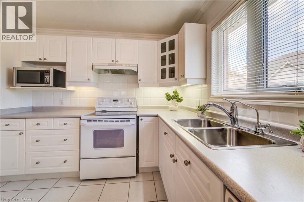 350 Doon Valley Drive Unit# 1f, Kitchener, Ontario  N2P 3M9 - Photo 17 - 40829150