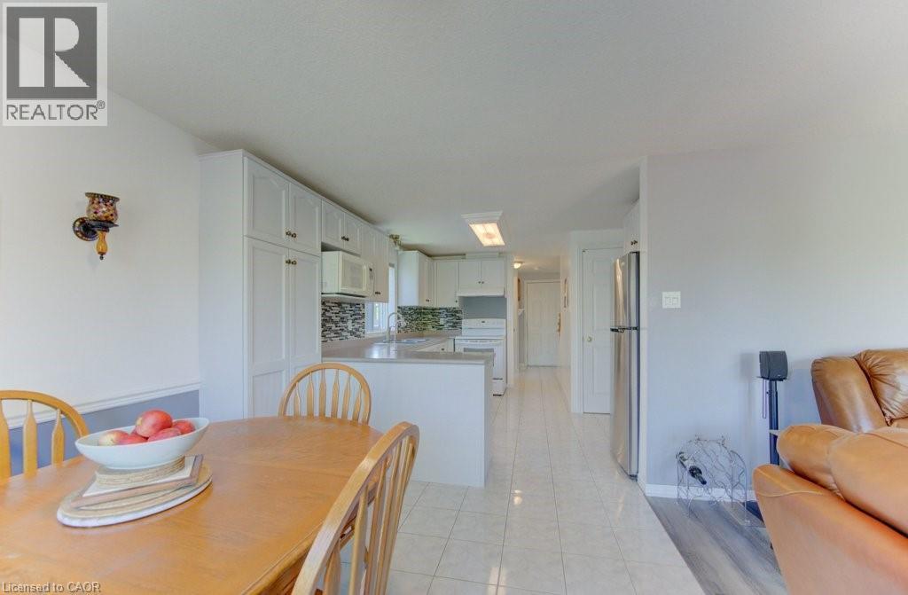 64 Deerpath Drive, Guelph, Ontario  N1K 1V1 - Photo 14 - 40830822