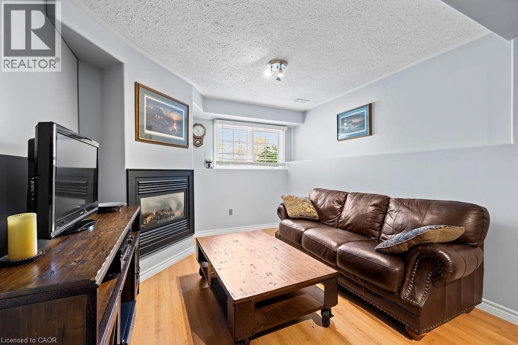 19 Brewster Way, Brantford, Ontario  N3T 6N2 - Photo 37 - 40831774
