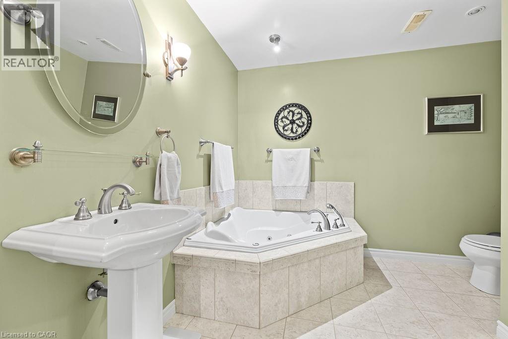 19 Brewster Way, Brantford, Ontario  N3T 6N2 - Photo 38 - 40831774
