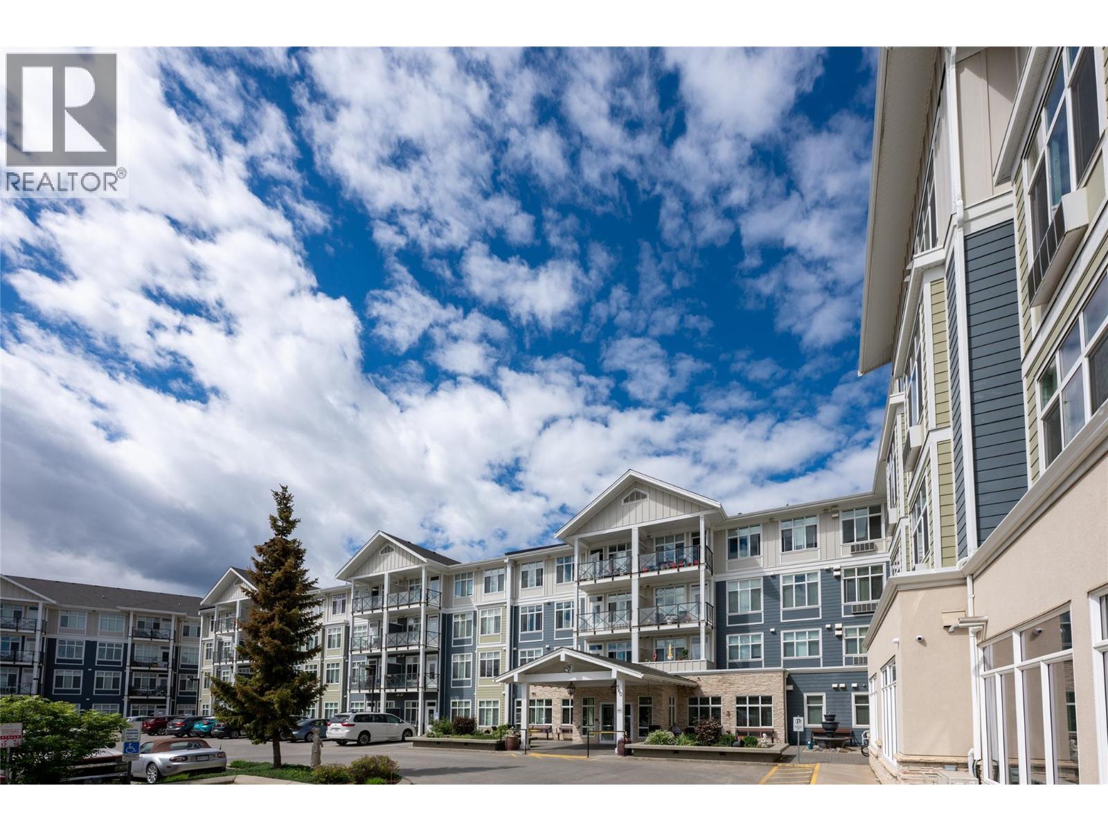 760 Mayfair Street Unit# 303, Kamloops, British Columbia  V2B 0E5 - Photo 1 - 10387409