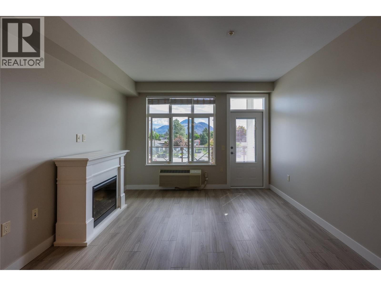 760 Mayfair Street Unit# 303, Kamloops, British Columbia  V2B 0E5 - Photo 30 - 10387409