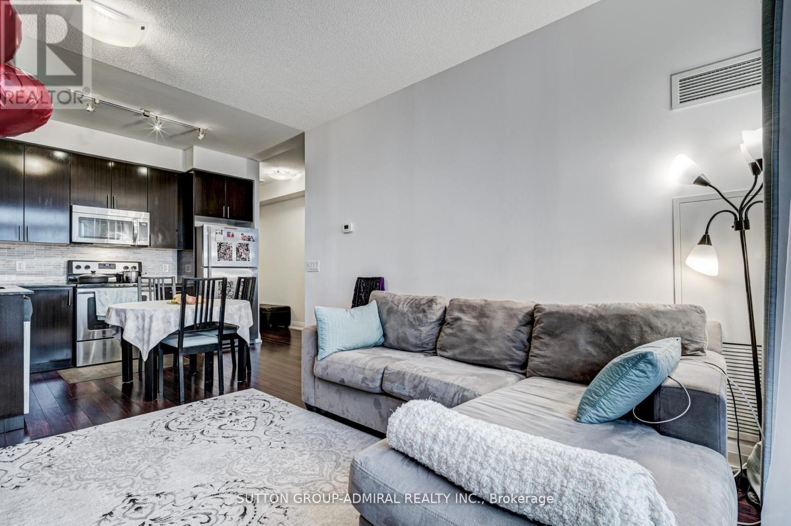 512 - 75 North Park Road, Vaughan, Ontario  L4J 0H8 - Photo 11 - N13148140