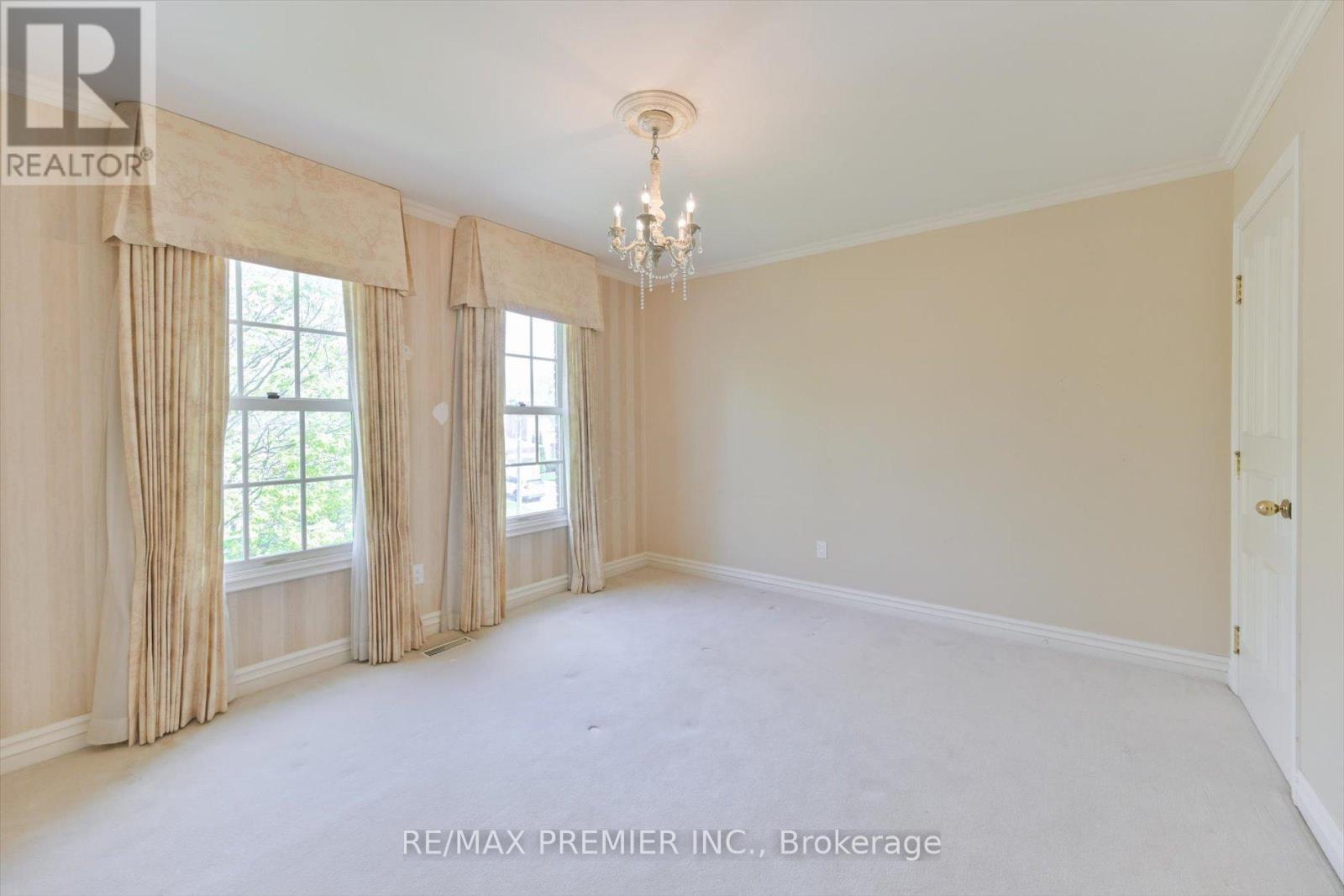25 Highgrove Crescent, Richmond Hill, Ontario  L4C 7W9 - Photo 22 - N13148166