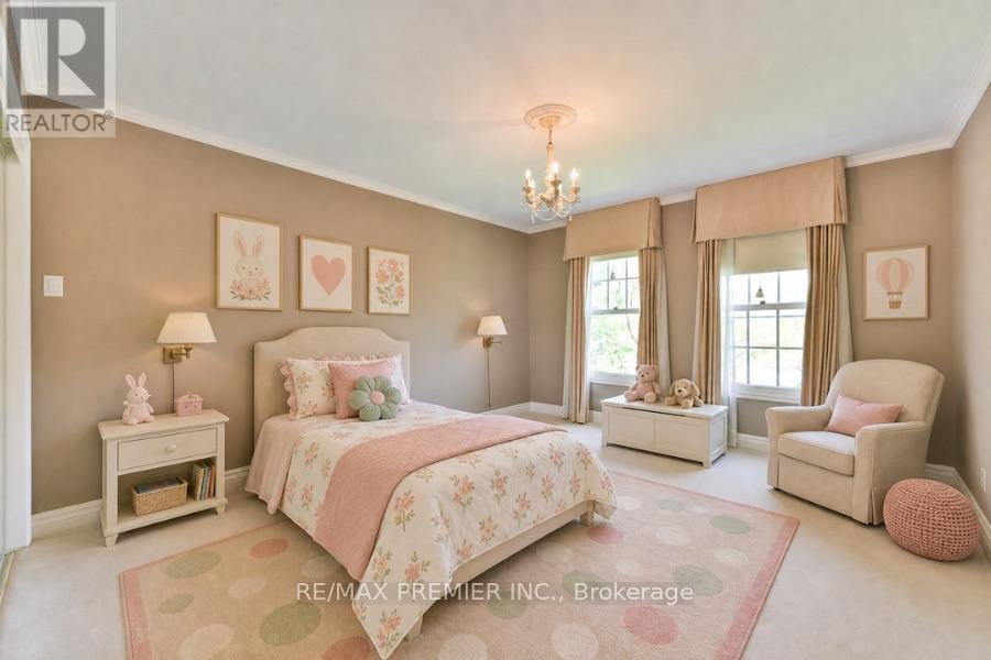 25 Highgrove Crescent, Richmond Hill, Ontario  L4C 7W9 - Photo 24 - N13148166