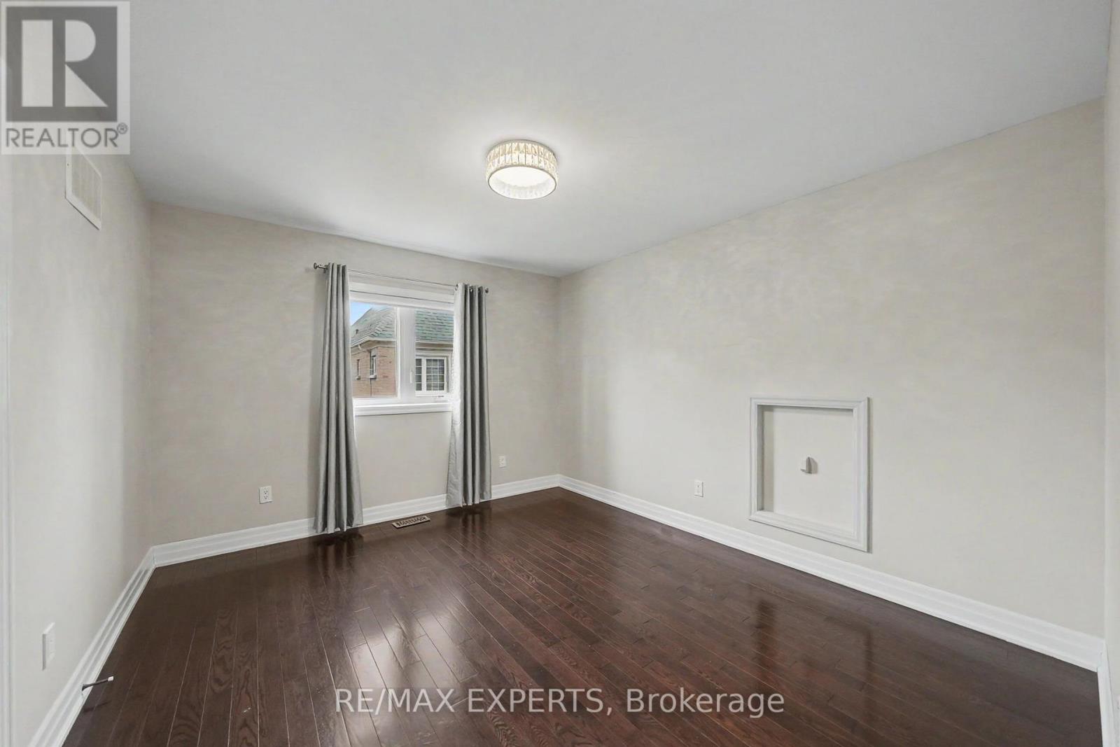 4 Sim Hill Crescent, King, Ontario  L7B 0C4 - Photo 44 - N13148312