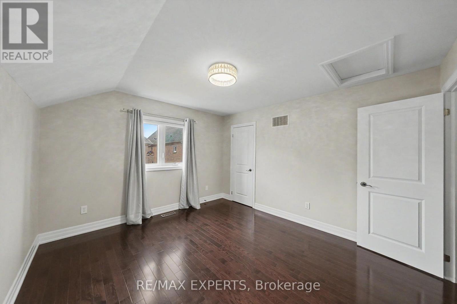 4 Sim Hill Crescent, King, Ontario  L7B 0C4 - Photo 45 - N13148312