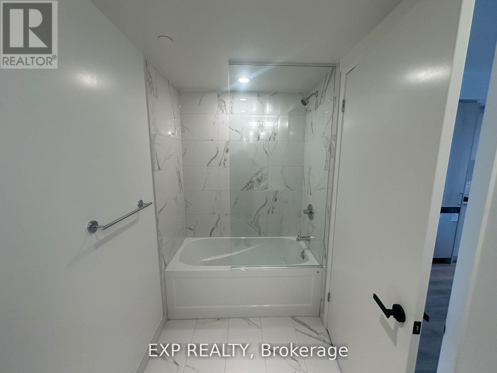 1906 - 195 Commerce Street, Vaughan, Ontario  L4K 0P9 - Photo 10 - N13148326
