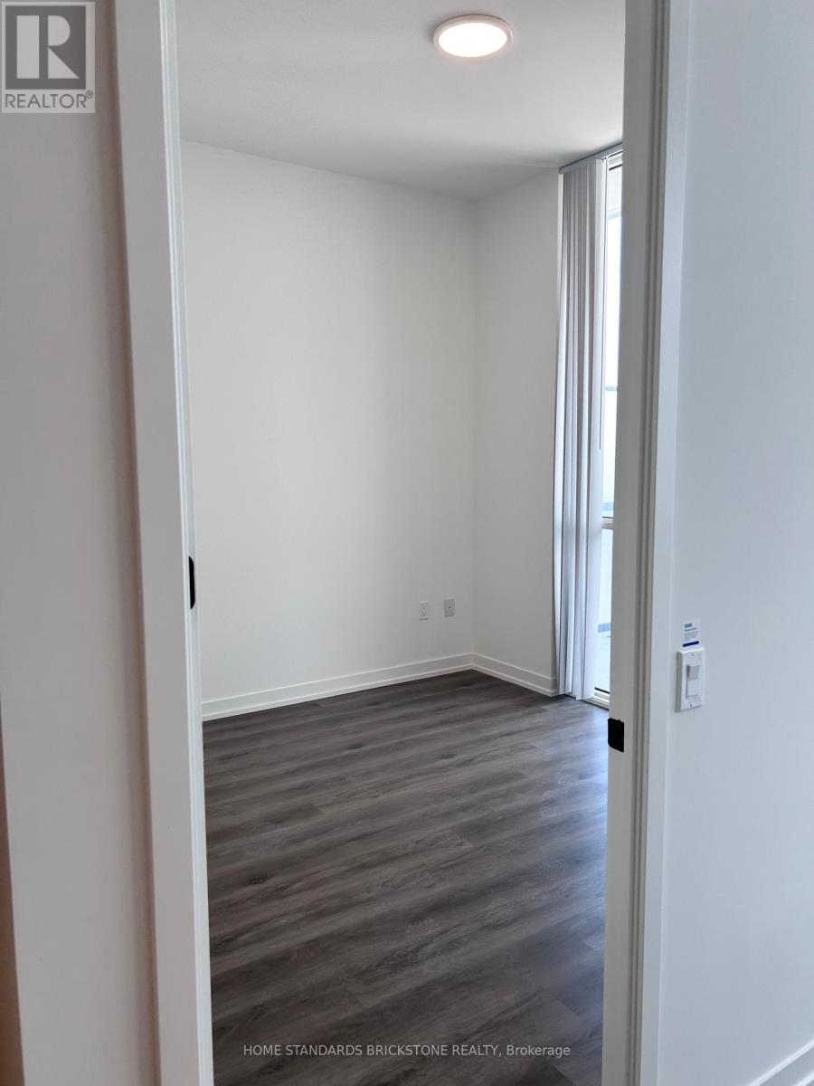 1901 - 28 Interchange Way, Vaughan, Ontario  L4K 0P8 - Photo 7 - N13148382