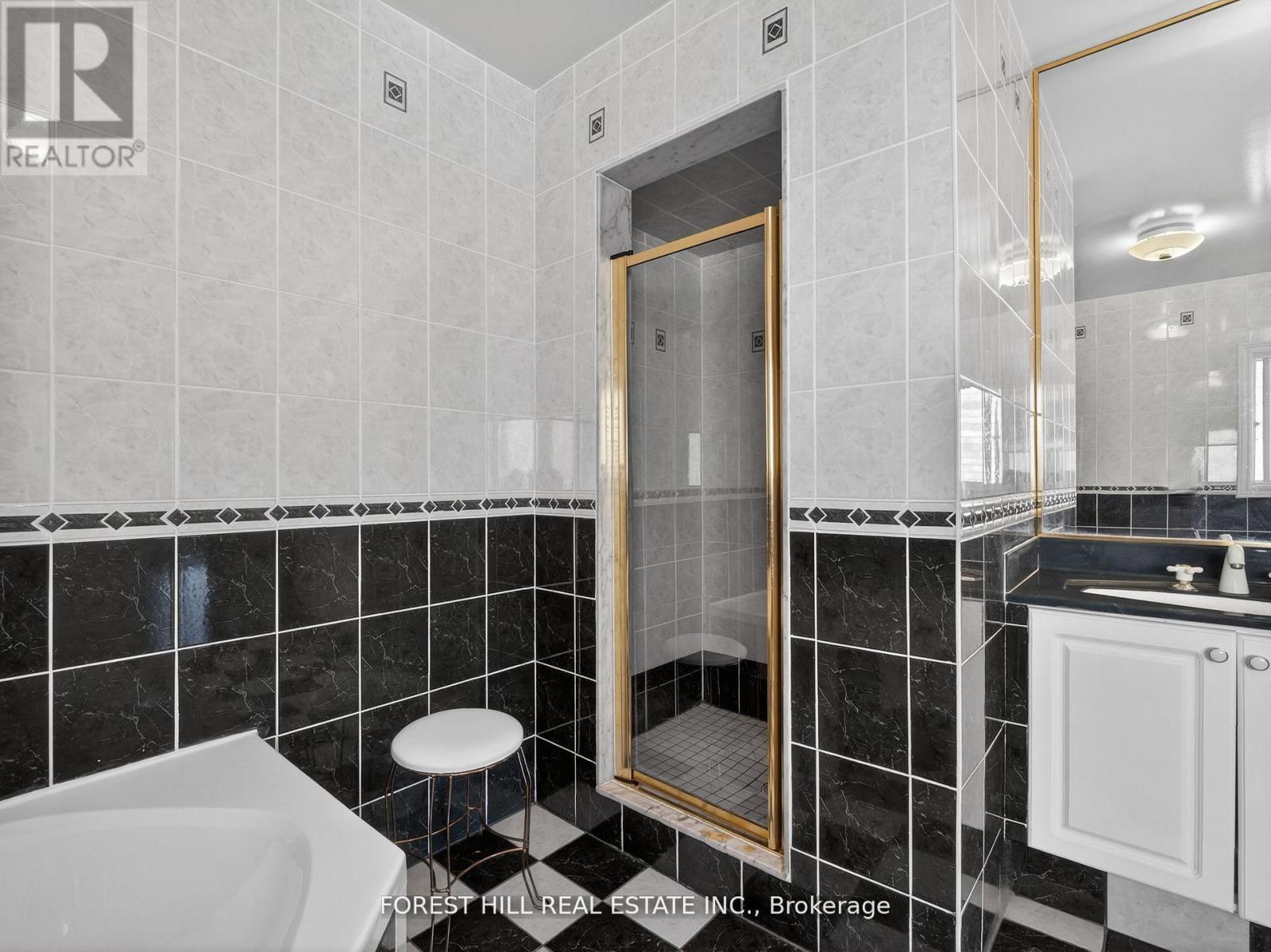 43 Rockwood Crescent, Vaughan, Ontario  L4J 7T2 - Photo 21 - N13148428