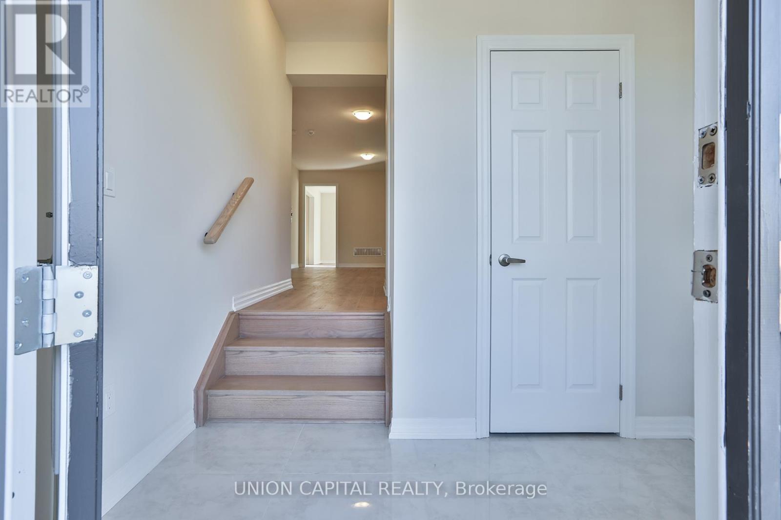 47 Donald Ingram Crescent, Georgina, Ontario  L4P 0S3 - Photo 30 - N13148440