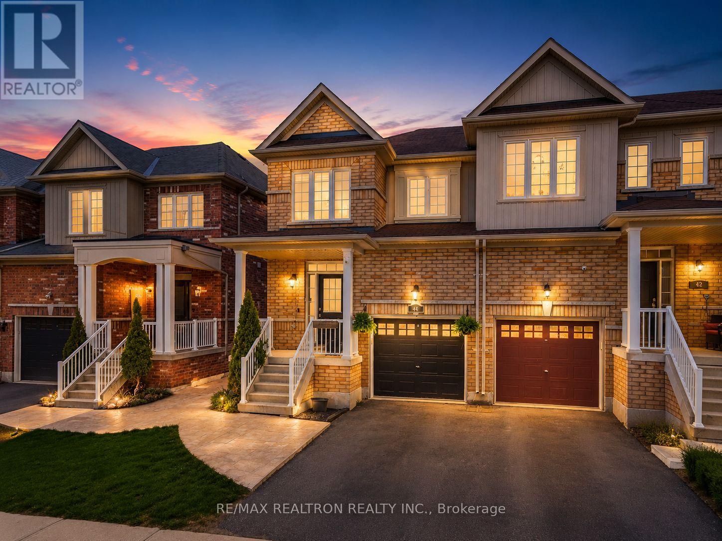 44 Luisa Street, Bradford West Gwillimbury, Ontario  L3Z 0P2 - Photo 3 - N13148462