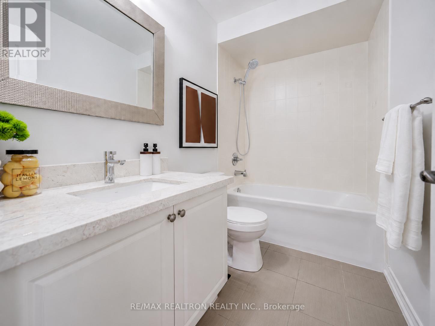 44 Luisa Street, Bradford West Gwillimbury, Ontario  L3Z 0P2 - Photo 37 - N13148462