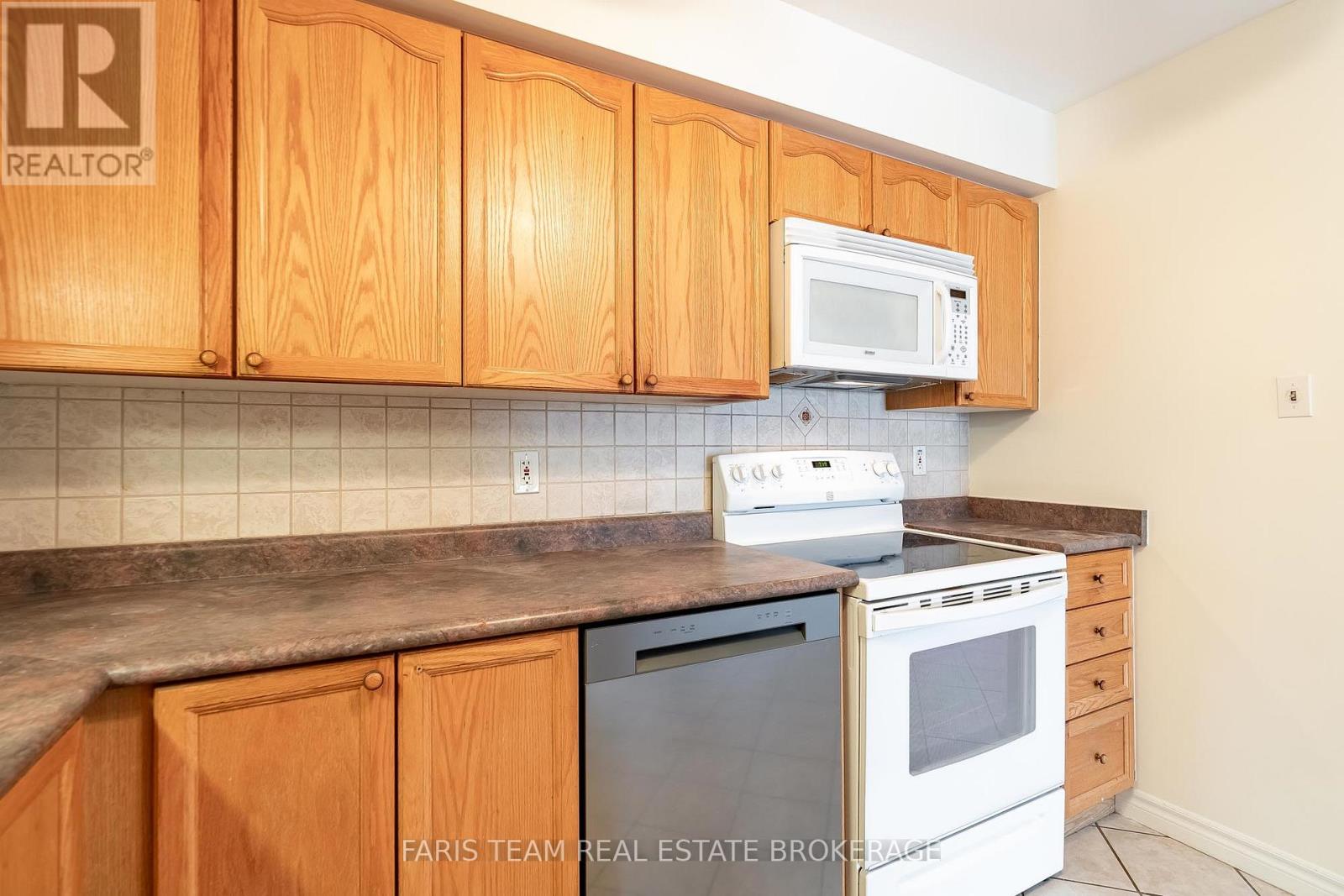 119 - 49 Jacobs Terrace, Barrie, Ontario  L4N 0W4 - Photo 12 - S13148132