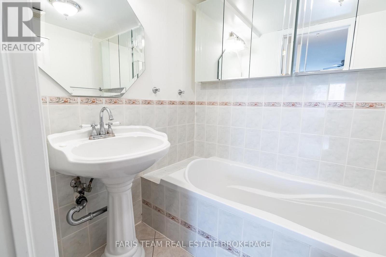 119 - 49 Jacobs Terrace, Barrie, Ontario  L4N 0W4 - Photo 20 - S13148132