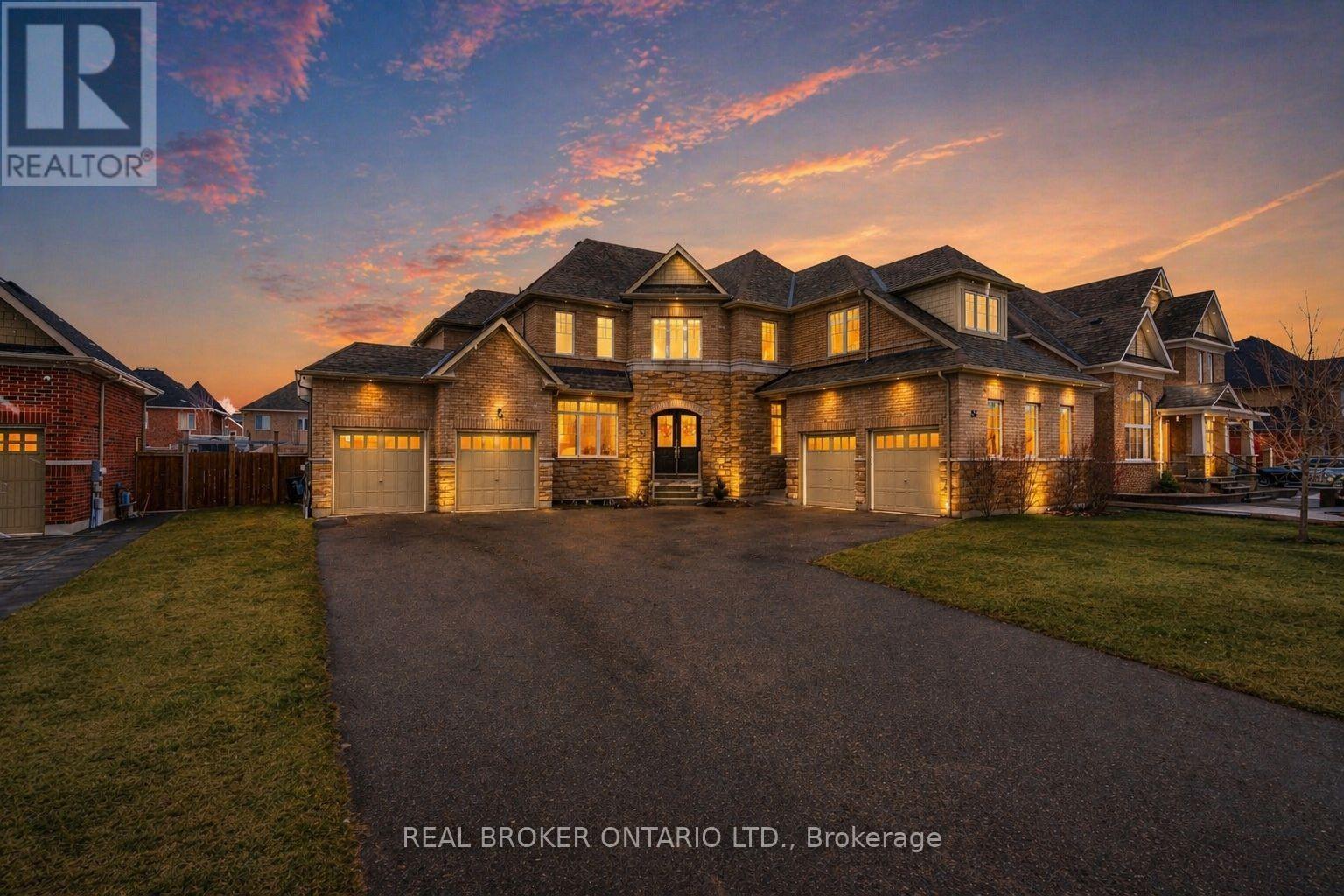 56 REDMOND CRESCENT, Springwater, Ontario
