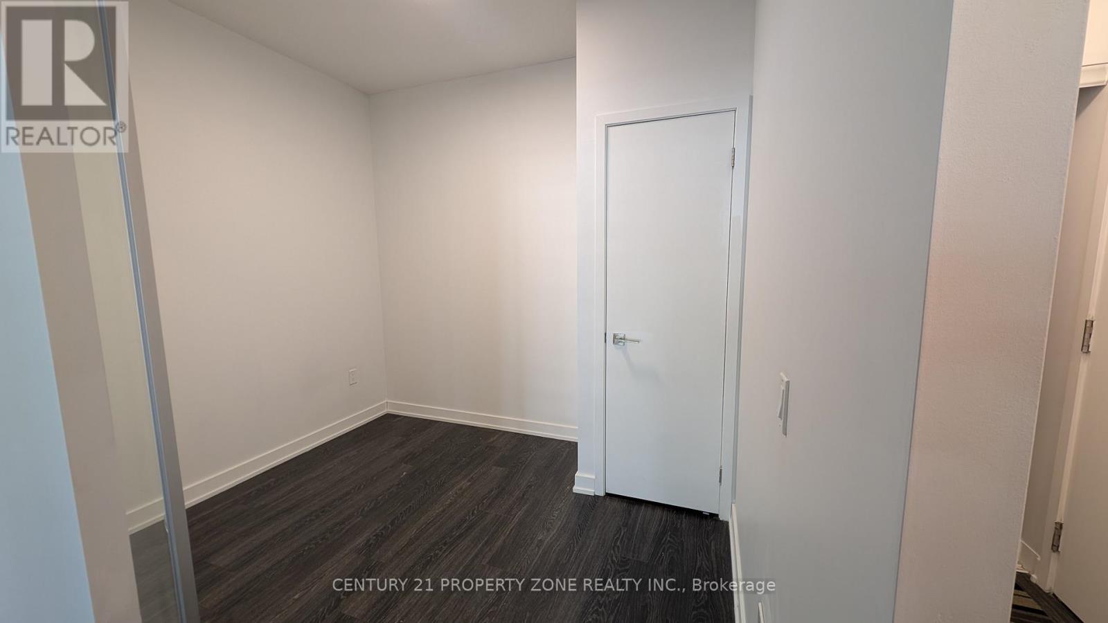 2316 - 4055 Parkside Village Drive, Mississauga, Ontario  M5B 0K8 - Photo 7 - W13148182