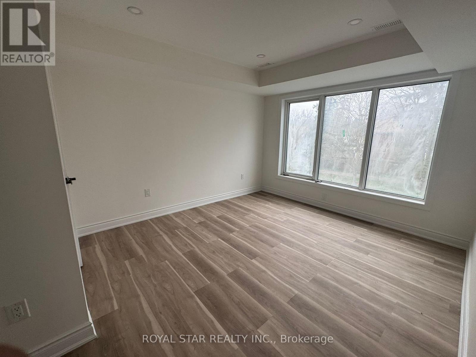 504 Guelph Street, Halton Hills, Ontario  L0P 1K0 - Photo 15 - W13148234