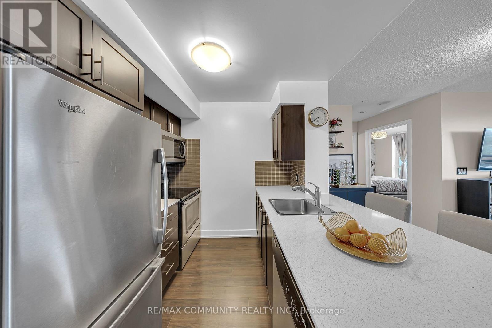 1227 - 2 Eva Road, Toronto, Ontario  M9C 0A9 - Photo 4 - W13148264