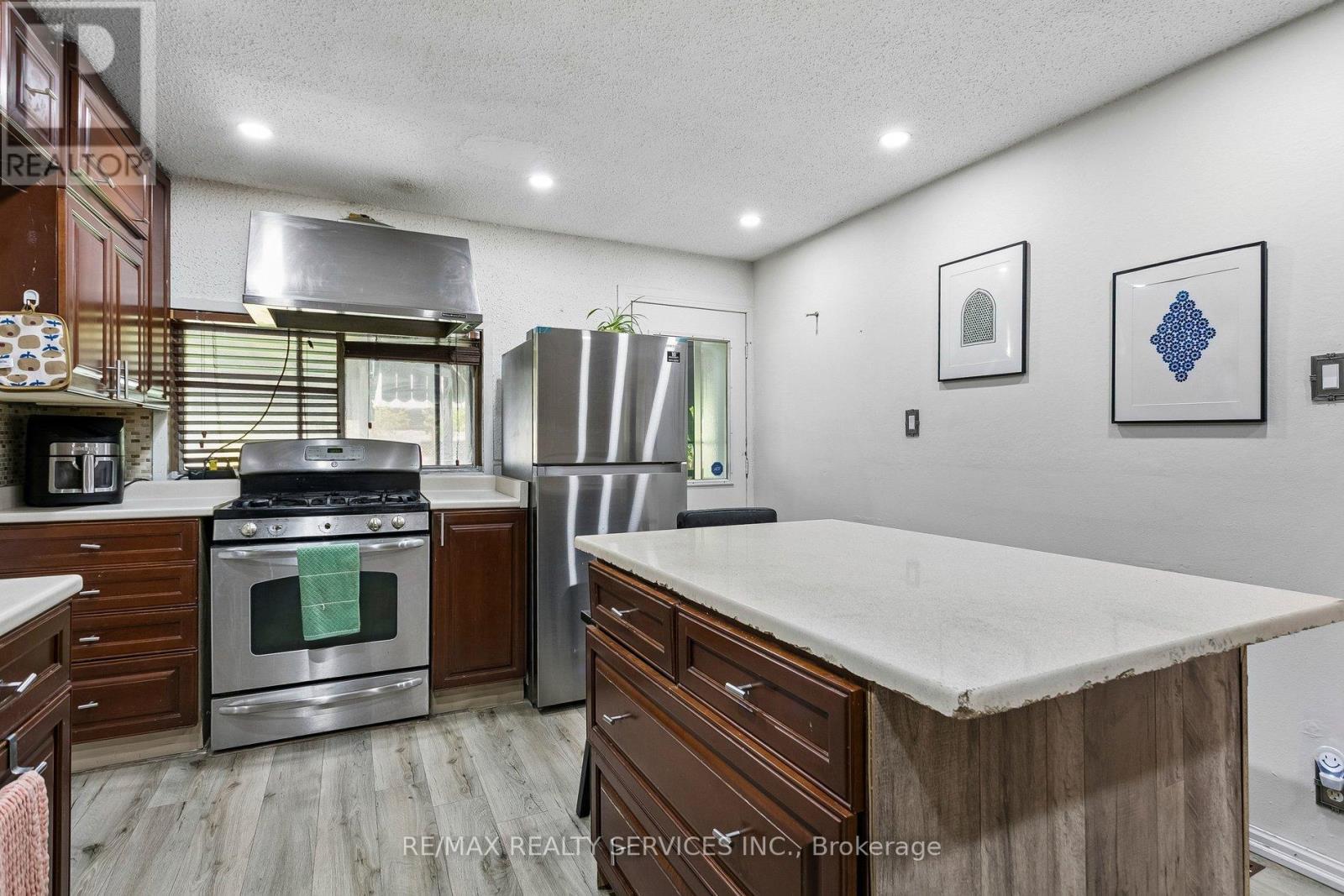 30 Eastern Avenue, Brampton, Ontario  L6W 1X6 - Photo 11 - W13148270