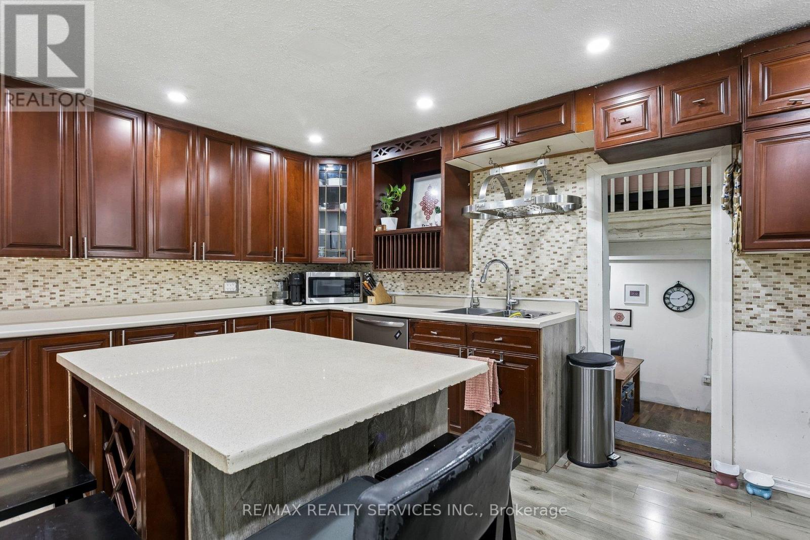 30 Eastern Avenue, Brampton, Ontario  L6W 1X6 - Photo 12 - W13148270