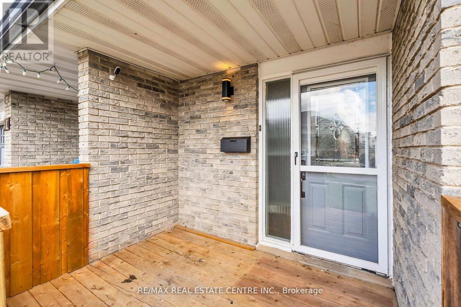 33 Fourth Avenue, Orangeville, Ontario  L9W 3S7 - Photo 3 - W13148394