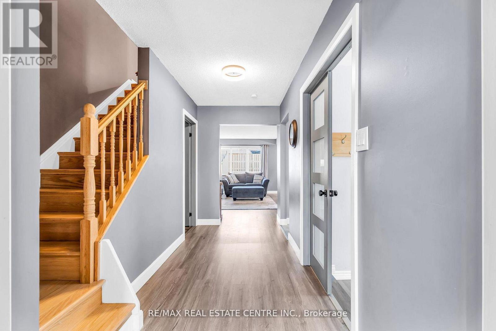 33 Fourth Avenue, Orangeville, Ontario  L9W 3S7 - Photo 5 - W13148394