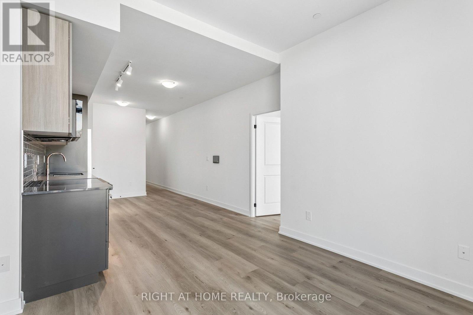 402 - 2075 Lakeshore Road, Burlington, Ontario L7R 1E2 - Photo 19 - W13148434