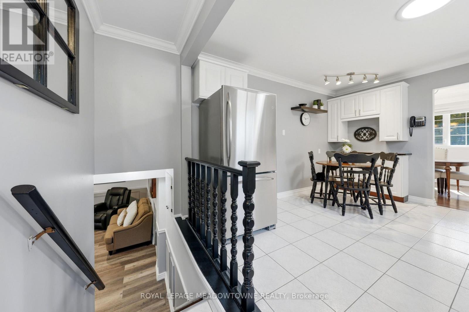 12 Heather Court, Halton Hills, Ontario  L7G 2R6 - Photo 28 - W13148444
