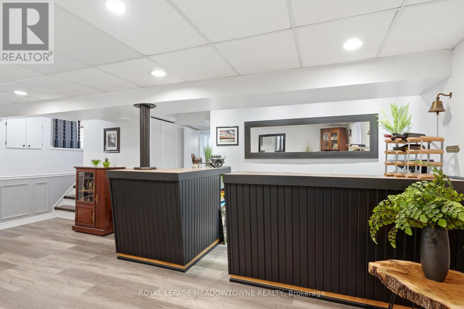 12 Heather Court, Halton Hills, Ontario  L7G 2R6 - Photo 32 - W13148444