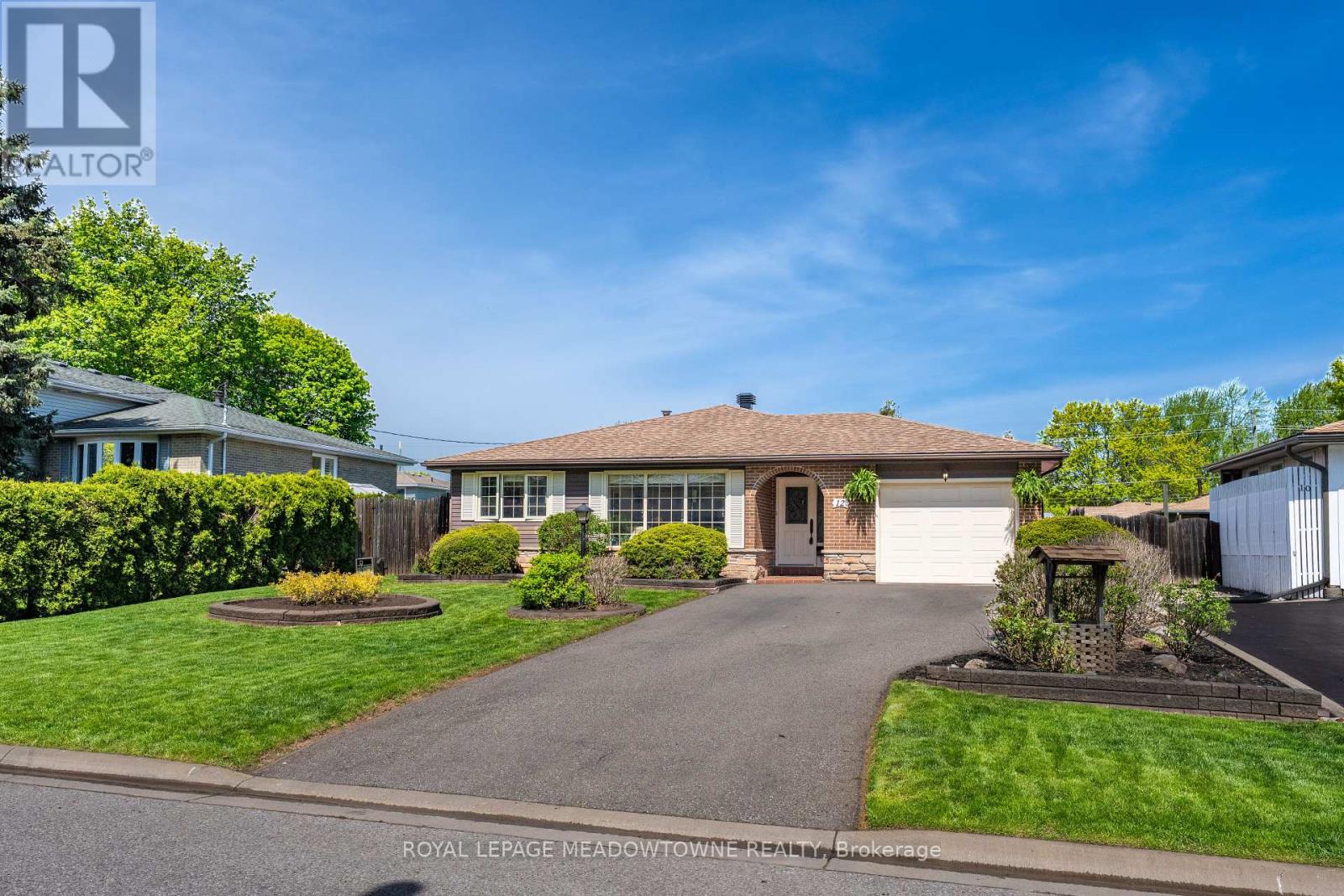 12 Heather Court, Halton Hills, Ontario  L7G 2R6 - Photo 48 - W13148444