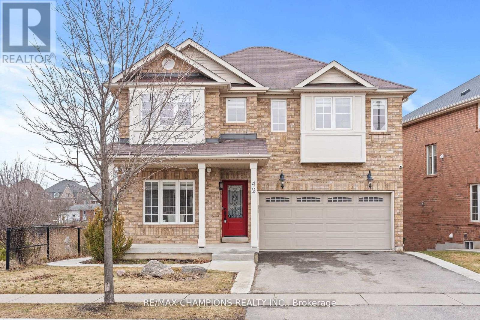 42 Abbotsbury Drive, Brampton, Ontario L6X 0S3 - Photo 1 - W13148510