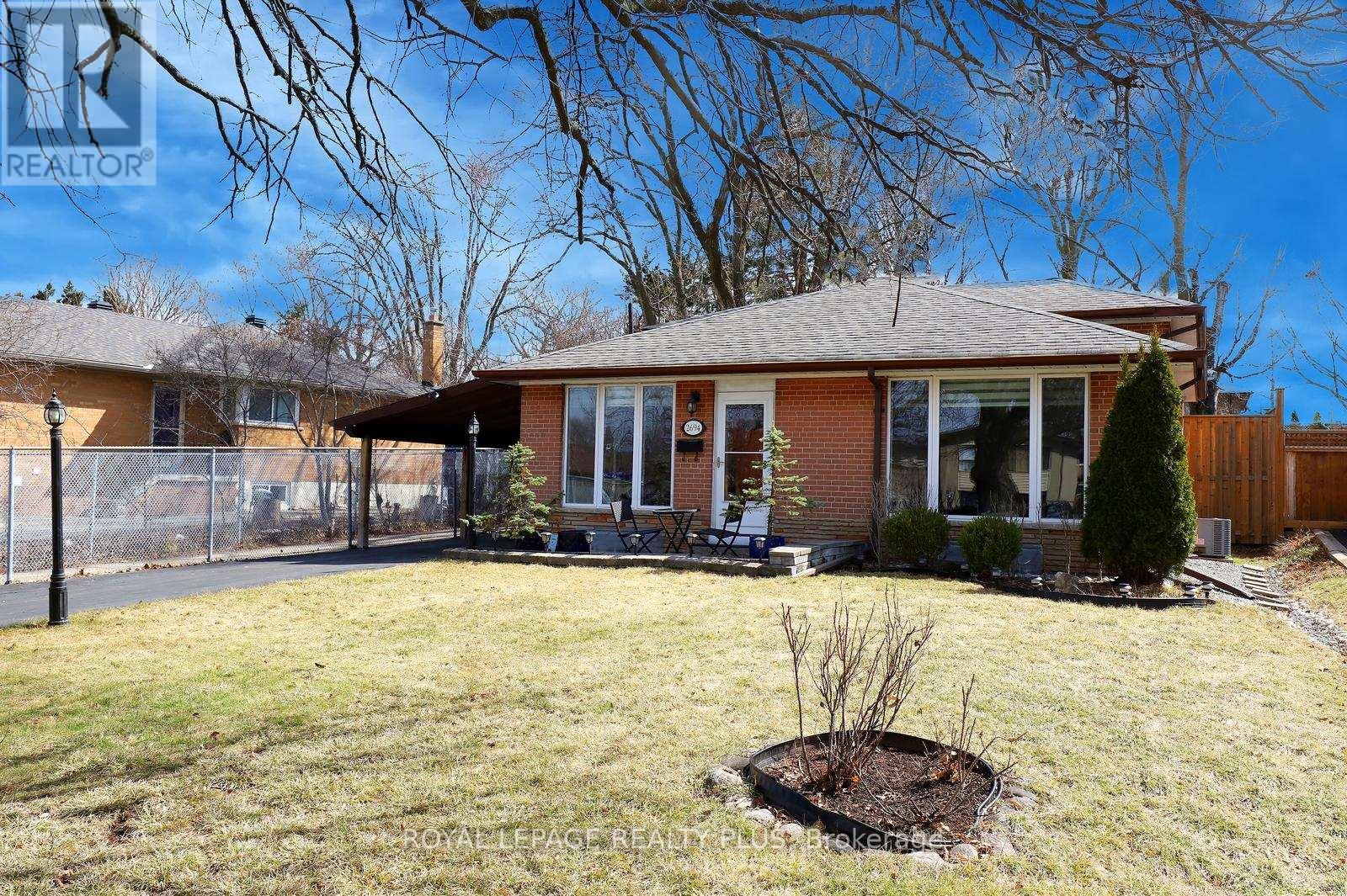 2694 TRUSCOTT DRIVE, Mississauga, Ontario