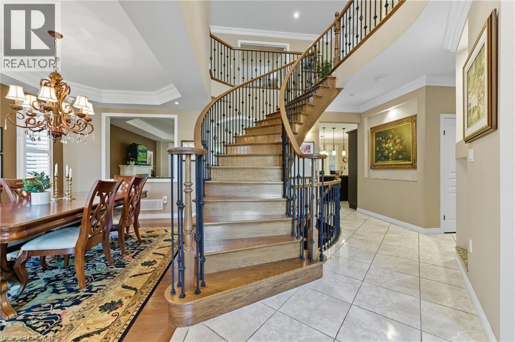 20 Lorupe Court, Ancaster, Ontario  L9G 0C8 - Photo 4 - 40824108